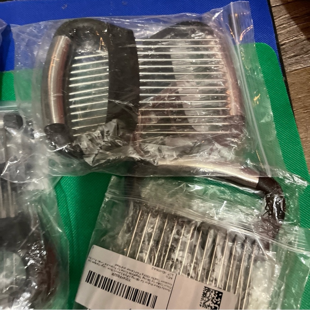 Onion Holder for Slicing, Lemon Tomato Holder for Cutting Food Slicer Assistant